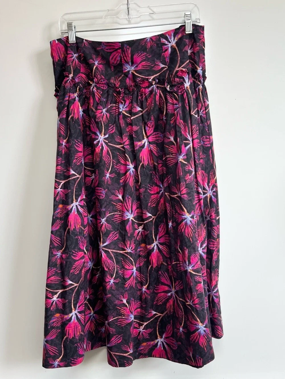 Ulla Johnson’s Emmy Floral Cotton Midi Skirt - Picture 5 of 10